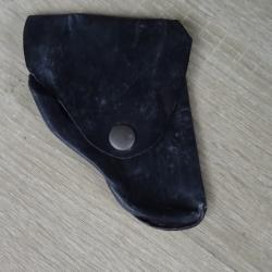 etui cuir bulldog