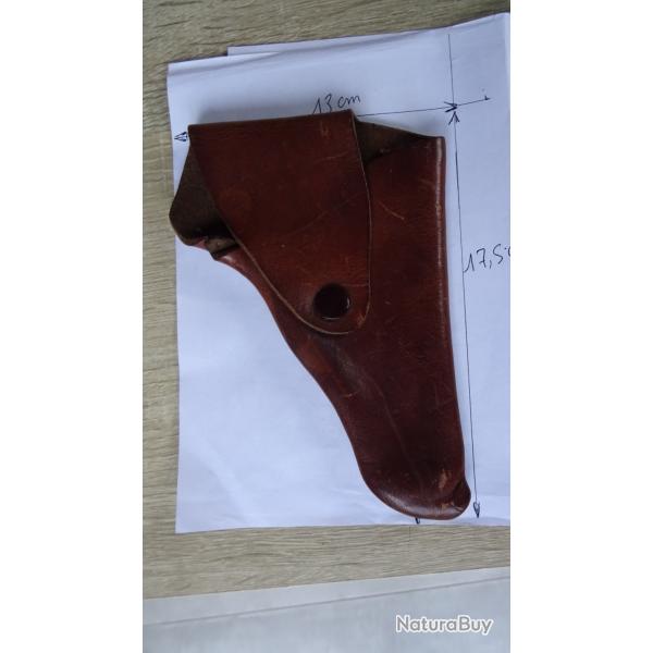 etui cuir revolver bulldog ou autres