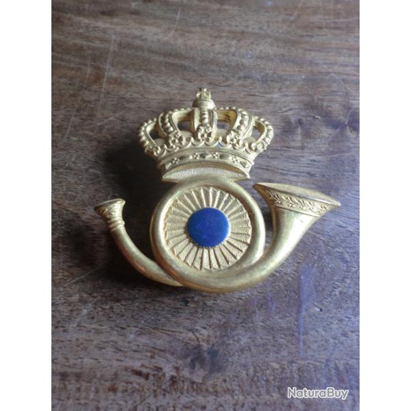 insigne de casquette cocarde  cor postal couronn