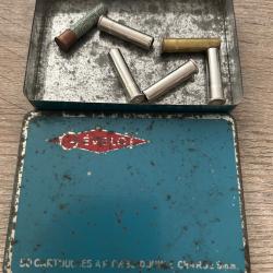 Lot de cartouche calibre non connu dans vieille boite Gévelot