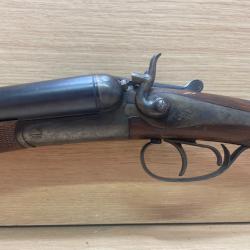 Très beau fusil juxtaposés calibre 12 Chiens extérieur