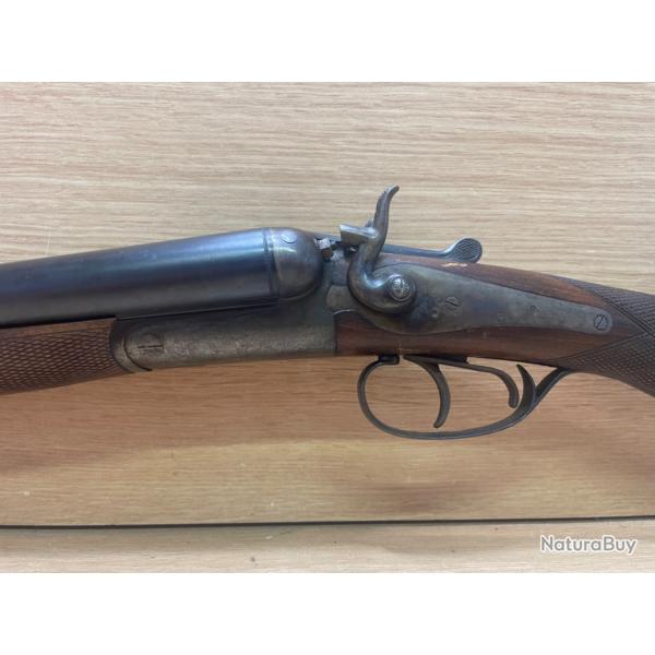 Trs beau fusil juxtaposs calibre 12 Chiens extrieur