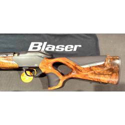 Promotion Dispo!!!  Blaser R8 success cuir Noir Grade 7 , calibre std ,non flûté , titane medaillon