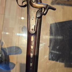 Pistolet a percussion