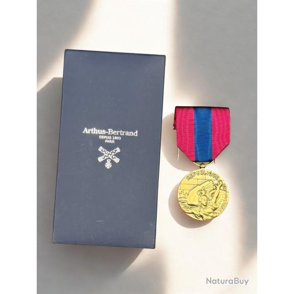 (18.002) Mdaille de la Dfense Nationale - Echelon Bronze - NEUVE - Arthus-Bertrand