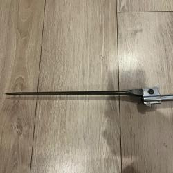 Baïonnette et guidon de Beretta Gardone carcano