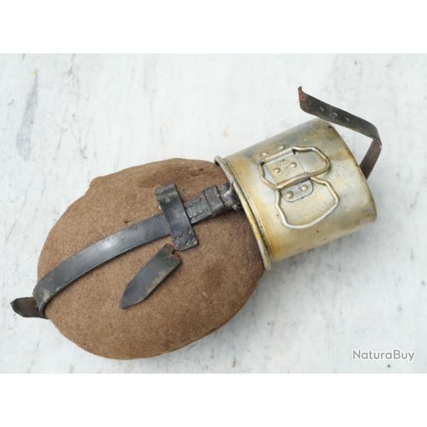 WEHRMACHT - FELDFLASCHE mit Trinkbecher - gourde allemande + quart  NORMANDIE  1944 SSLO22GRD001