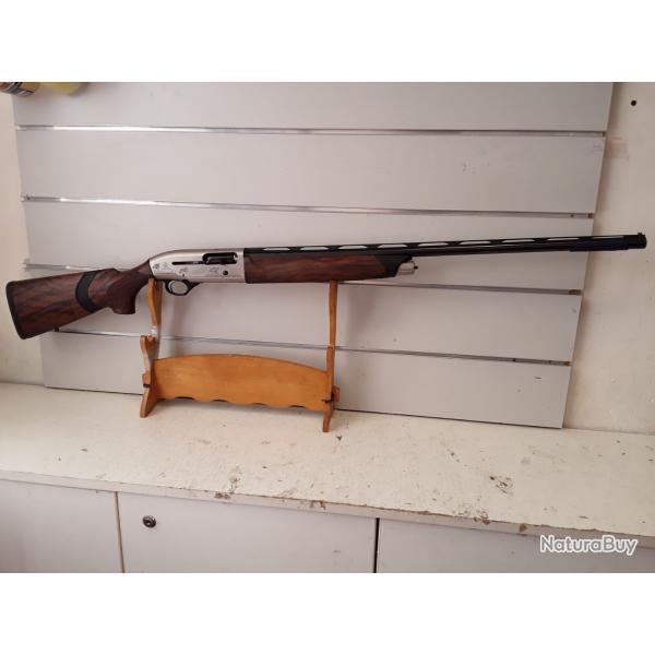 Fusil semi-automatique Beretta A400 UPLAND cal.12/76 bois can.76cm