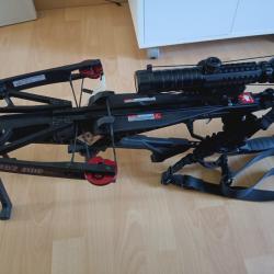 Arbalète siege 300 comme neuve + accessoires cire et  10 traits ,lunette hunter , red dot