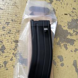 VFC chargeur gaz 30 coups V3 pour VFC M4 GBBR - Noir