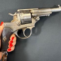 REVOLVER DE MARINE 1873 DE LA SÉRIE 1883 cal. 11mm73