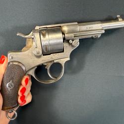 REVOLVER RÉGLEMENTAIRE FRANÇAIS CHAMELOT DELVIGNE 1873 DE MARINE de la série 1877 cal.11mm73