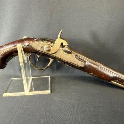 BEAU PISTOLET À SILEX TRANSFORMÉ À PERCUSSION