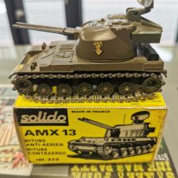 Solido AMX 13 BITUBE ANTI-AERIEN N°249 6/1975 COMPLET AVEC Boîte très bon état.