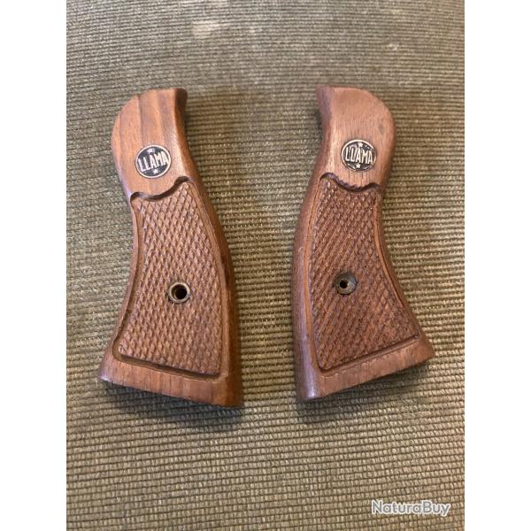 paire de plaque crosse pour pistolet  LLAMA  tat neuf