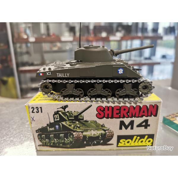 Solido char sherman M4 A3 complet avec antenne et bote d'origine. Parfait tat. Rf 231.