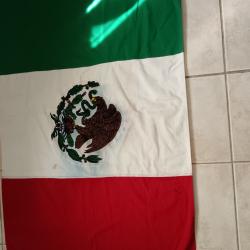 Drapeau mexicain neuf