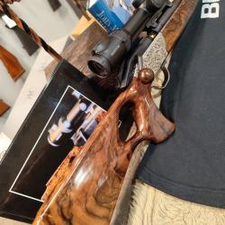 Blaser R8 success bois grade 8 gravé main custom tout calibre standard