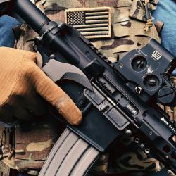 Couteau Tactical Tarani AR15 Karambit Lame Acier D2 Etui Kydex HDTAR15KG