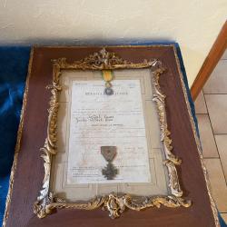 Tableau médailles militaires, diplôme mort pour la France