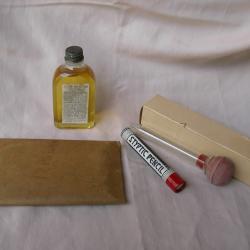 WW2 US LOT DE 4 ÉLÉMENTS MÉDICALES/HYGIÈNES MILITAIRES AMÉRICAINS 39-45 PAPIER STYLO SHAVE ..LOT 3