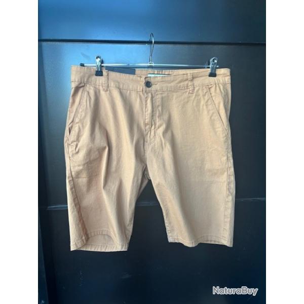 short homme marron EDO JEAN neuf destockage chasse enchere 44/46