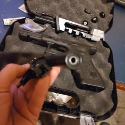 Glock 17 BLK 4,5 mm BB'S et plombs diabolo CO2