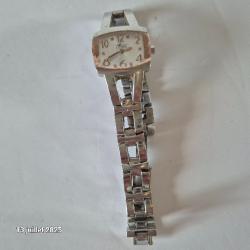 Montre Pour Femme Marque Lotus,bracelet en acier, design moderne