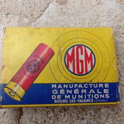 Boîte de cartouche calibre 24 MGM quasi complète