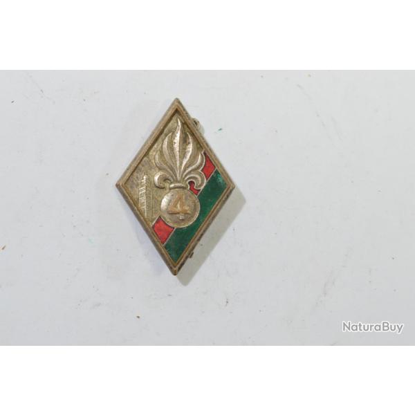 Insigne 4e REI Rgiment Etranger d'Infanterie. DRAGO dos guilloch, 4 relief, mail