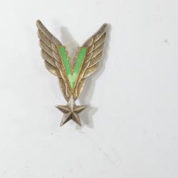 Insigne Groupe d'Aviation Légère Divisionnaire N° 4 GALD, Courtois Paris G2165, émail vert clair