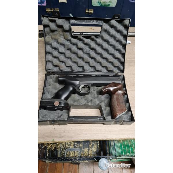 Pistolet fas 604