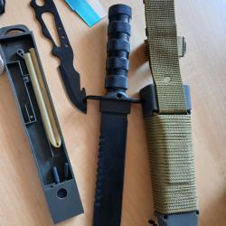 Couteau de survie RAMBO complet à l'état neuf. Pas Aitor JUNGLE KING