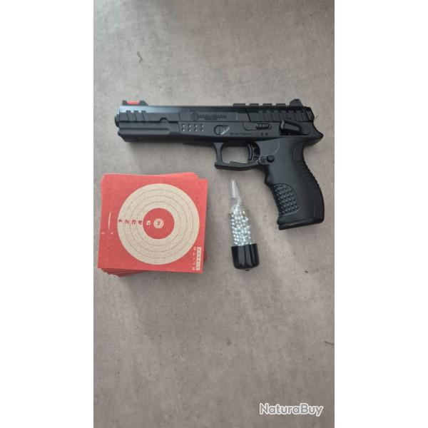 Pistolet a plomb 4.5mm marksman 1018