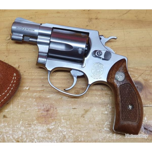 Revolver Smith & Wesson model 60 - 7 Barillet 5 coups 38 SP, le Chiefs 36 mais en Inox canon 2" TTBE