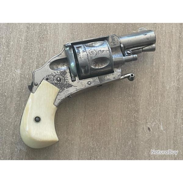 SUPERBE REVOLVER LAMBIN & THEATE cal 8mm
