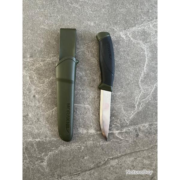 Couteau Morakniv