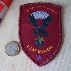 écusson 11 éme brigade parachutiste état major une étoile insigne tissu