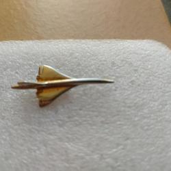 PINS AVION CONCORDE AIR FRANCE COULEUR DOREE OR
