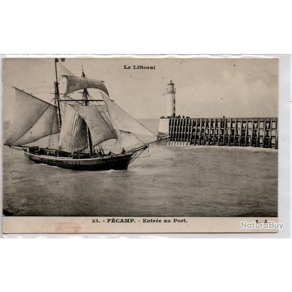 CPA - Marine - Le Littoral - FRECAMP - Entree au Port N1351