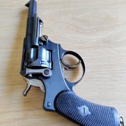 Magnifique revolver MAS 1874