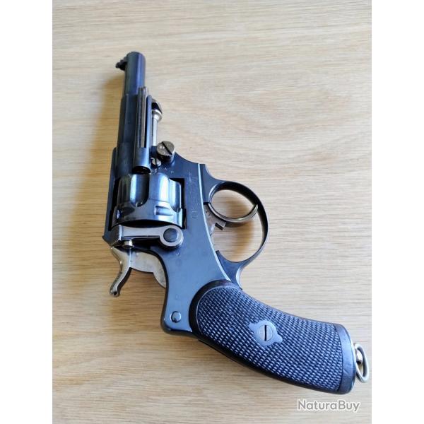 Magnifique revolver MAS 1874