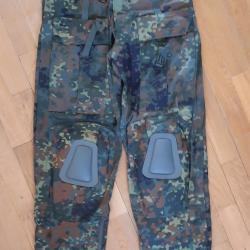 Lot flecktarn (pantalon + ceinturon + poches)