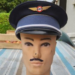 ancienne casquette de la PAF,complete et en tres bon état !!RARE