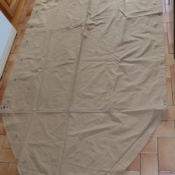 1/2 TOILE DE TENTE DE L'ARMEE FRANCAISE EPOQUE GUERRE ALGERIE, 2 SOLDATS AVAIENT CHACUN UN 1/2 DE TE