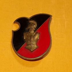 Commandement du Génie des F.F. en ALLEMAGNE, 2 boléros gravés ,écu germanique taillée noir et rouge,