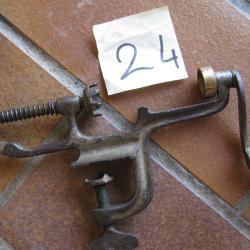 PETIT SERTISSEUR CAL 24