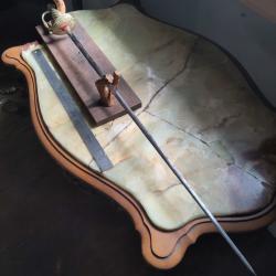 Epee 18eme style Louis XV bleuie dorée