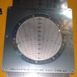 CALCULATEUR D'ESTIME A.A.F TYPE 40  , BON ETAT  VOIR PHOTOS . POUR TOUT RENSEIGNEMENT ME CONTACTER.