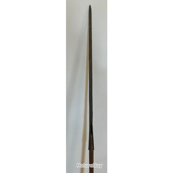 Grande lance rituelle Fang Gabon (XIXe / dbut XXe)
